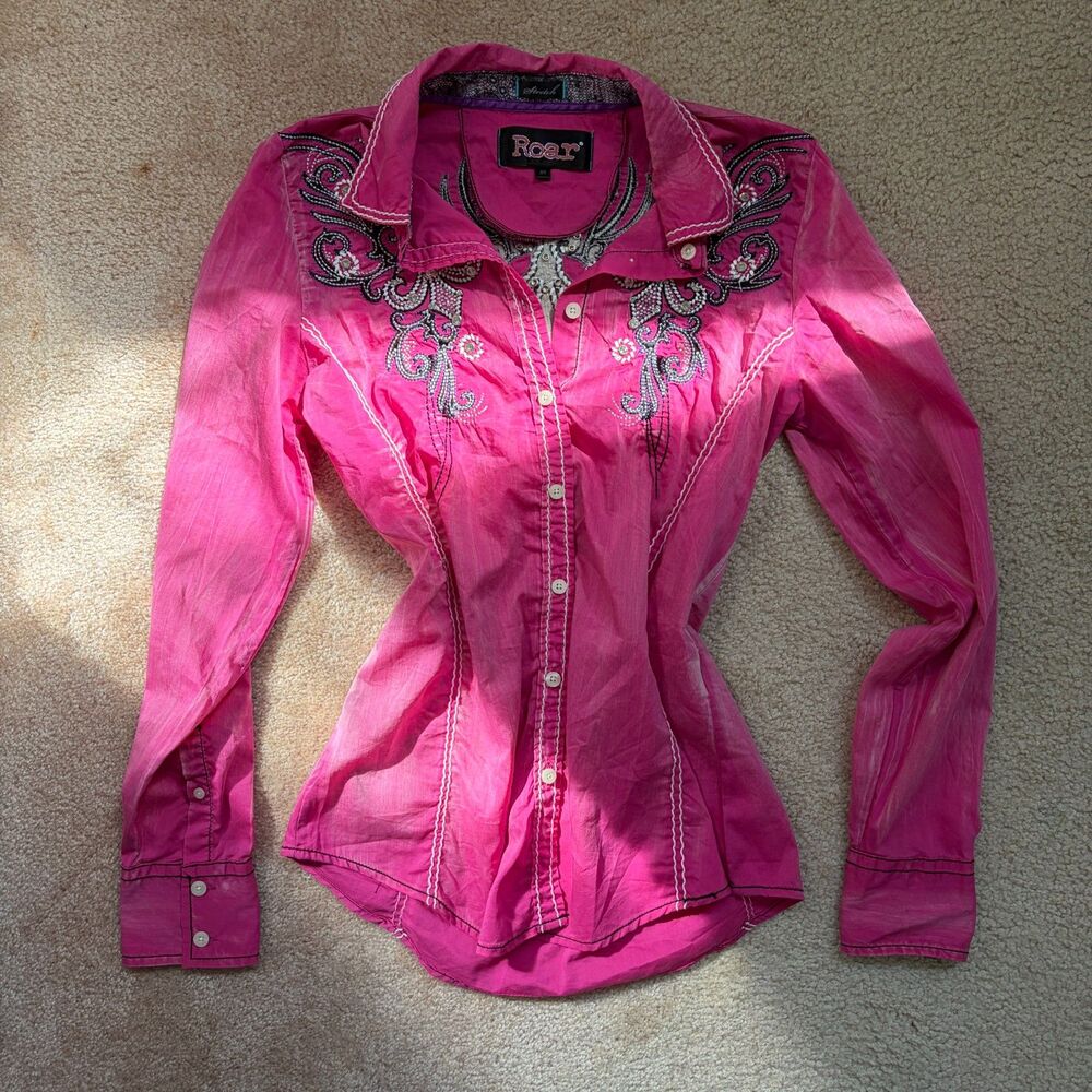 Roar y2k pink western embroidered rhinestone fleur de lis shirt